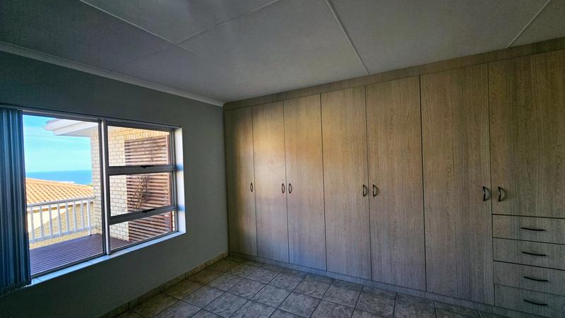 6 Bedroom Property for Sale in Dana Bay Western Cape
